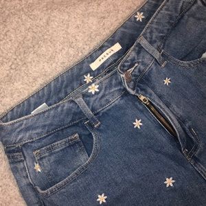 PacSun Women’s Raining Daisy mom jeans